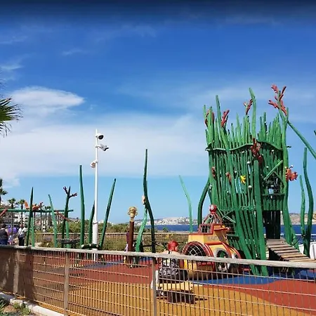 Kennedy Court - Prime Location - Bus Terminus Apartamento St. Paul's Bay