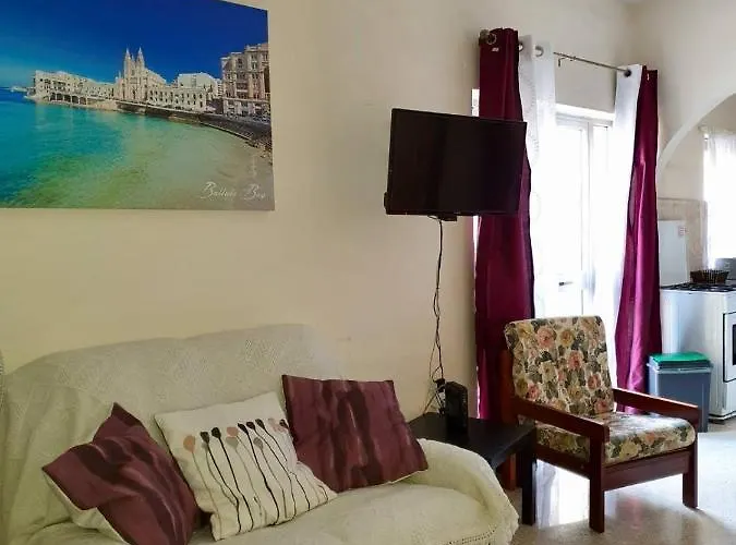 Apartamento Kennedy Court - Prime Location - Bus Terminus St. Paul's Bay