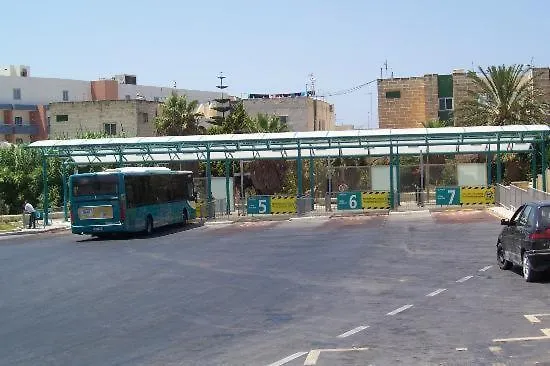 Kennedy Court - Prime Location - Bus Terminus St. Paul's Bay