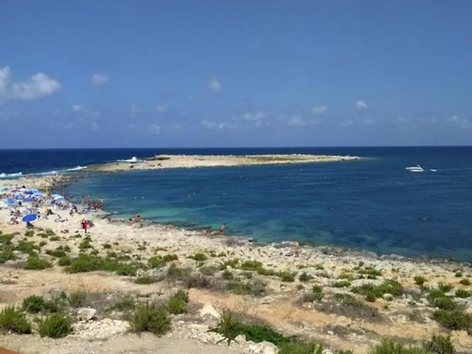 Kennedy Court - Prime Location - Bus Terminus * St. Paul's Bay