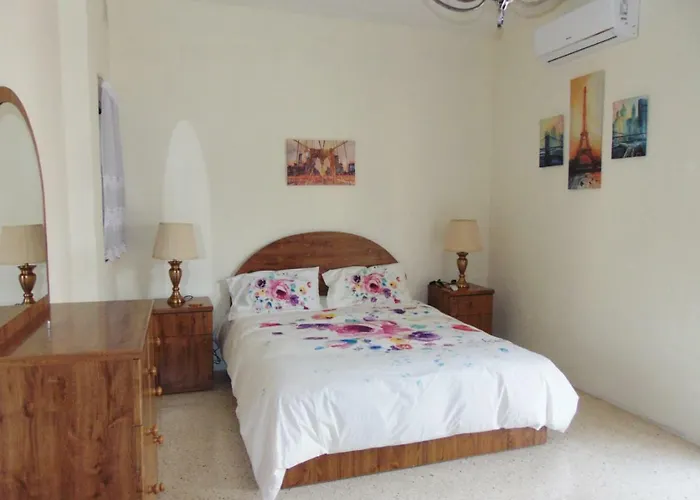 Kennedy Court - Prime Location - Bus Terminus * St. Paul's Bay