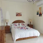 Kennedy Court - Prime Location - Bus Terminus * St. Paul's Bay