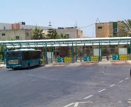 Kennedy Court - Prime Location - Bus Terminus St. Paul's Bay