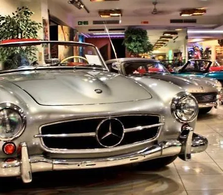 Kennedy Court - Prime Location - Bus Terminus شقة *